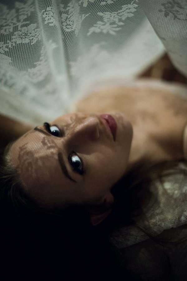 What's the Best Way to Incorporate Lace into Your Daily Outfits for a Touch of Romance?